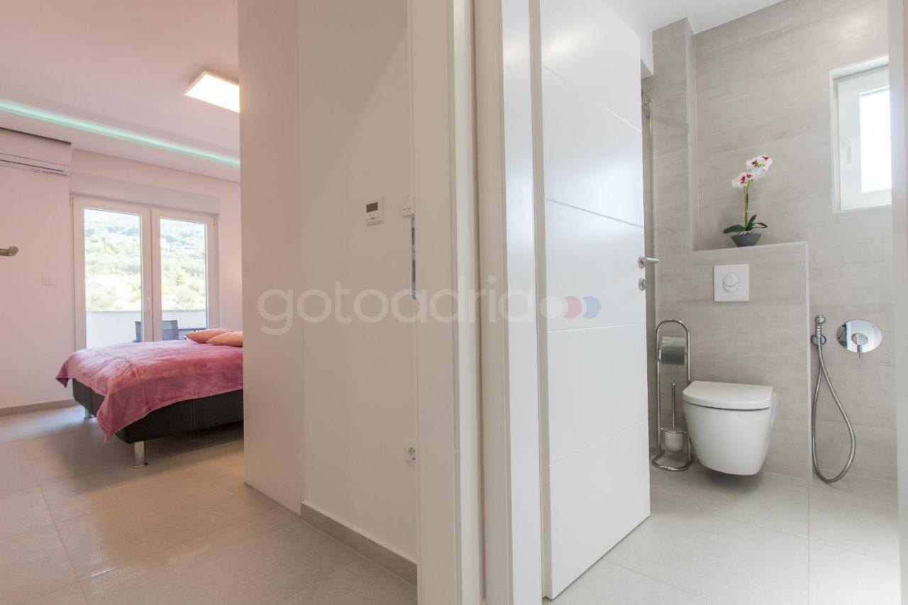 Luxury Sea View Apt Padi Via Mare มาคาร์สกา ภายนอก รูปภาพ
